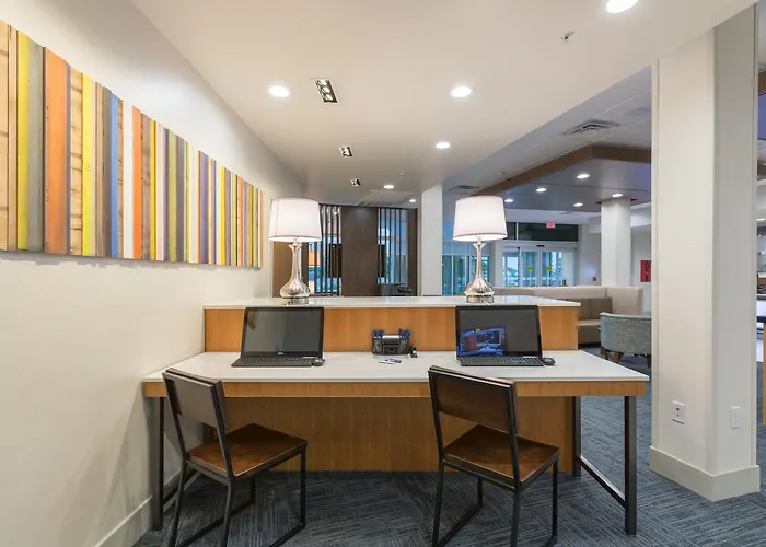 Holiday Inn Express & Suites - San Marcos South By Ihg