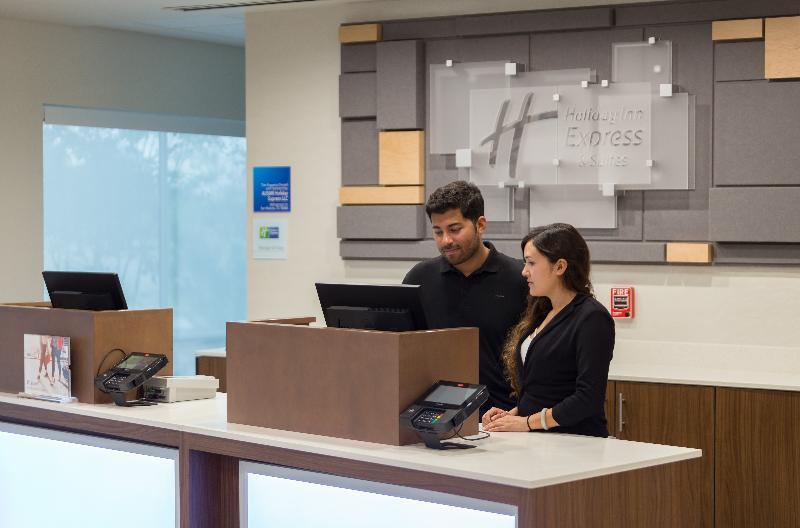 Express & - South By Ihg Hotel